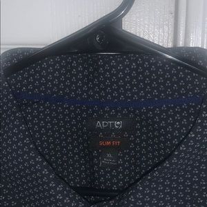 Apt 9 long sleeve dress shirt